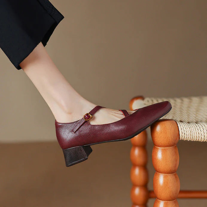 Scarpe con Tacco in Vera Pelle - Eleganza Classica con un Tocco Moderno