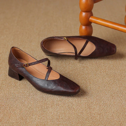 Scarpe con Tacco in Vera Pelle - Eleganza Classica con un Tocco Moderno