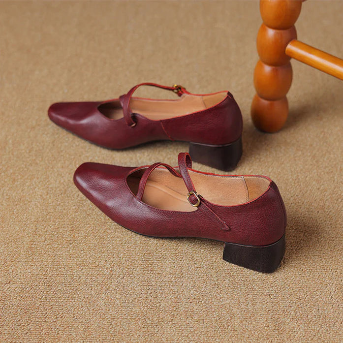 Scarpe con Tacco in Vera Pelle - Eleganza Classica con un Tocco Moderno