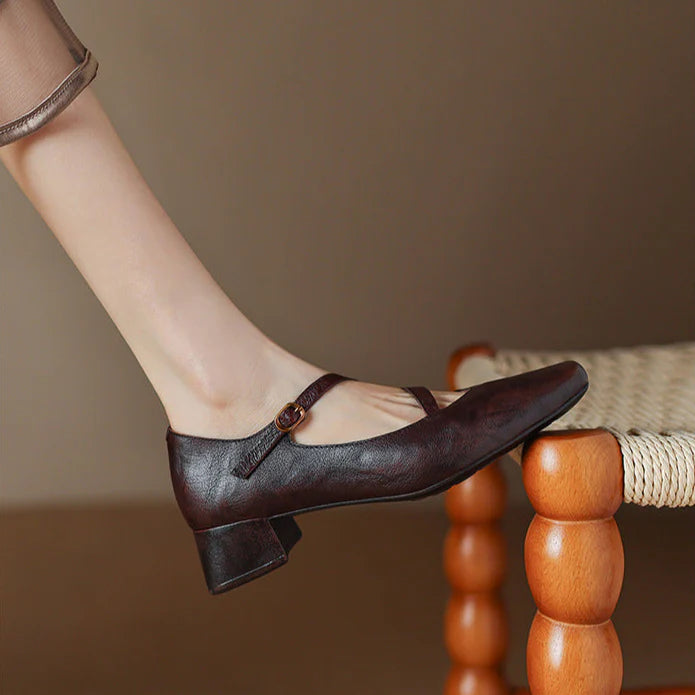 Scarpe con Tacco in Vera Pelle - Eleganza Classica con un Tocco Moderno