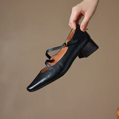 Scarpe con Tacco in Vera Pelle - Eleganza Classica con un Tocco Moderno