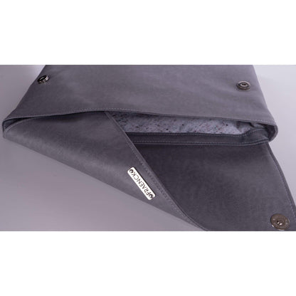 Laptopsleeve Bo – Duurzame Laptophoes – Waterafstotend en Stijlvol Beschermend voor 13-15 Inch Laptops